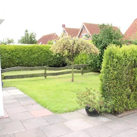 Haus Louise Holiday home Krummhoern